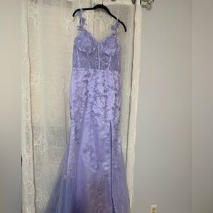 Never worn prom dress.
